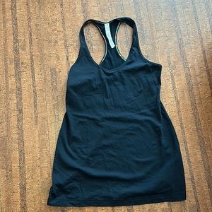lululemon nulu tank top